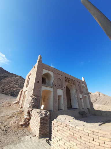 عکس مقبره خواجه یار