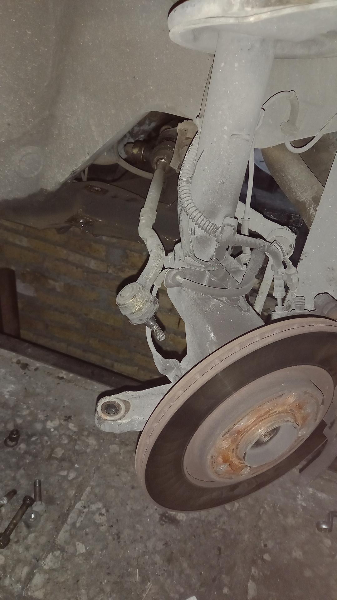 عکس جلوبندی و زیر بندسازی اعتمادی