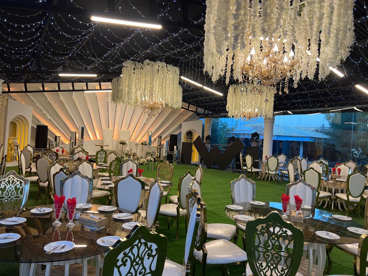 عکس باغ تالار کاخ امیر