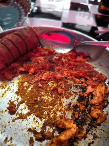 عکس کارخونه املت سازی