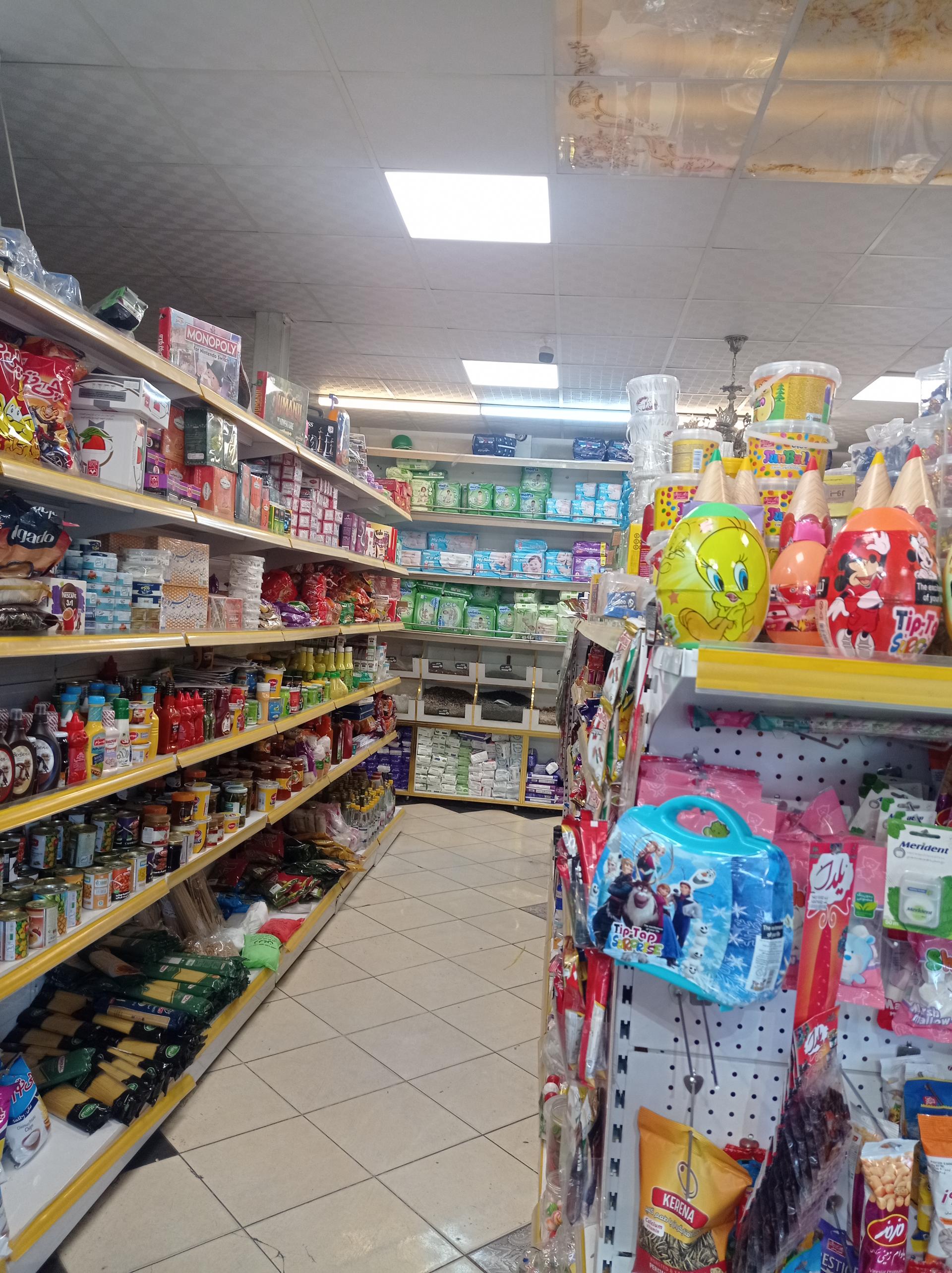 عکس فروشگاه نورا