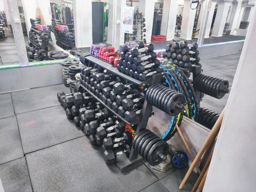 عکس باشگاه بدنسازی دنیای قدرت