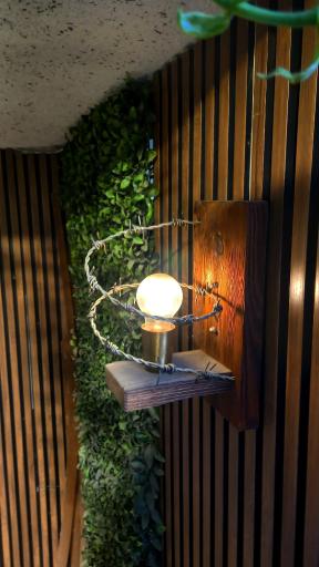 عکس کافه کتاب محاکا