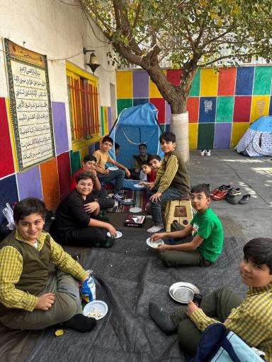 عکس دبستان پسرانه بهار اندیشه