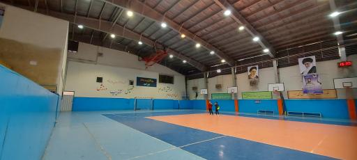 عکس باشگاه ورزشی معلم