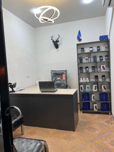 عکس نمایندگی کارتخوان عبدالله زاده