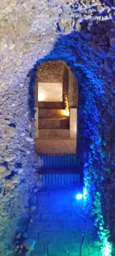 عکس عمارت تاریخی قطب