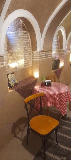 عکس عمارت تاریخی قطب