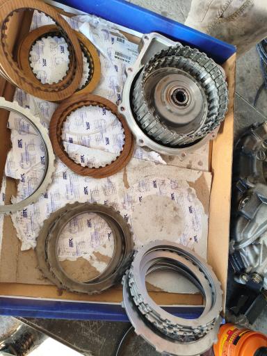 عکس تعمیرگاه رامین فرهادی