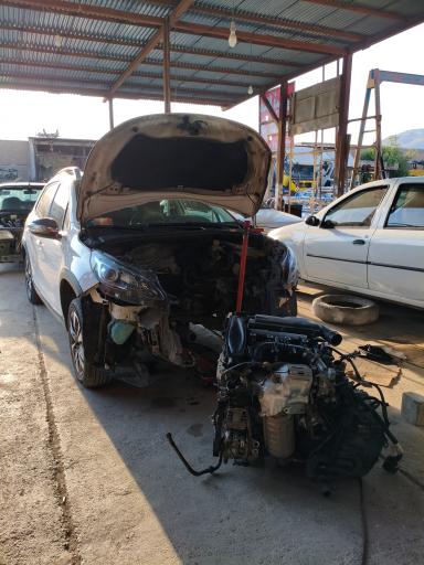 عکس تعمیرگاه رامین فرهادی