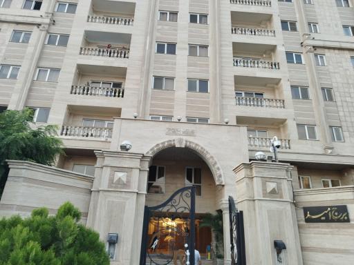عکس برج امید