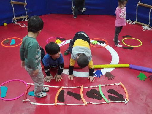 عکس کافه مشاوره آفتابگردون