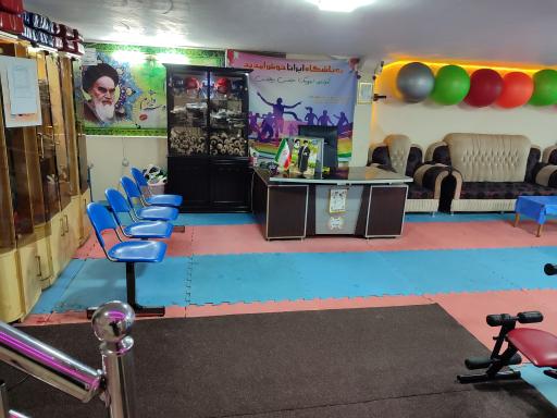 عکس باشگاه ورزشی ایرانا