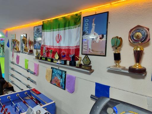 عکس باشگاه ورزشی ایرانا