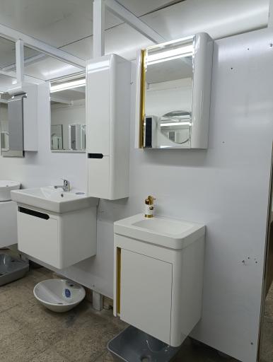 عکس تولیدی جعفری آریاکابین