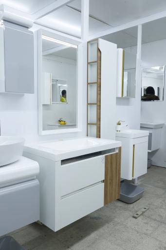 عکس تولیدی جعفری آریاکابین