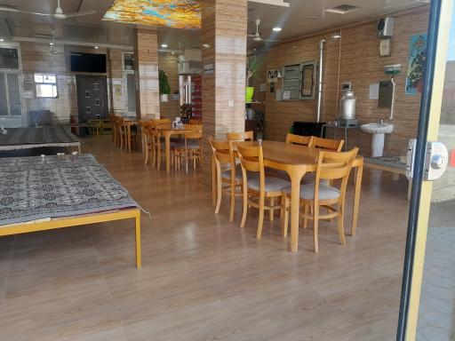 عکس رستوران میلاد