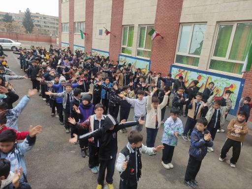 عکس دبستان شهید محمد صادق احمدی 