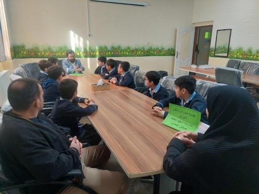 عکس دبستان شهید محمد صادق احمدی 