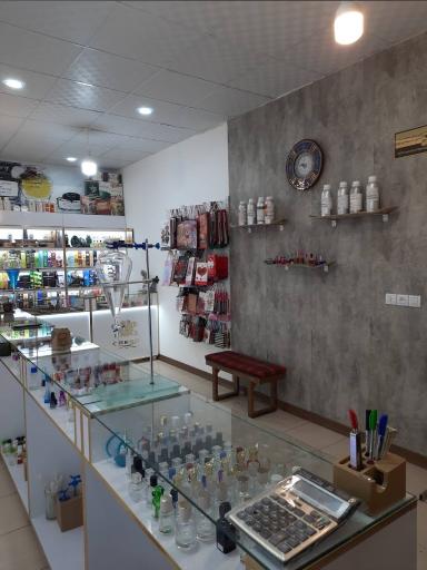 عکس فروشگاه عطر ماهور