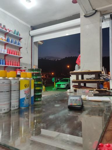 عکس تعویض روغن توتال 