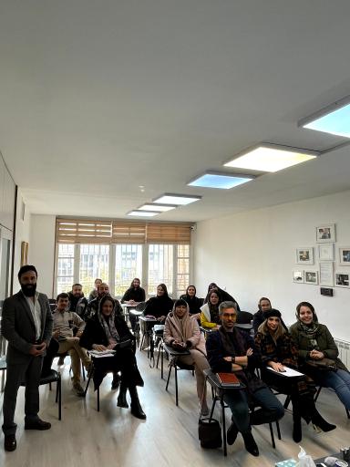 عکس گروه آموزشی حامی متخصصان آینده
