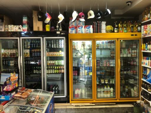 عکس سوپر مارکت شاهانی