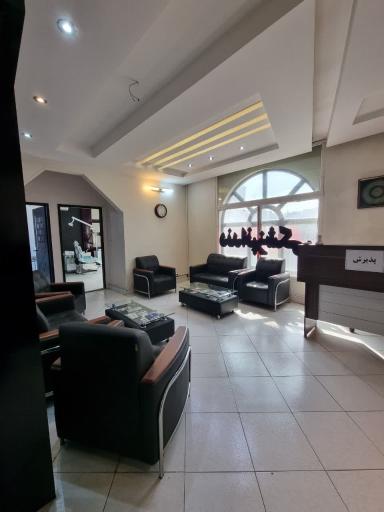 عکس مطب دندانپزشکی دکتر مناری