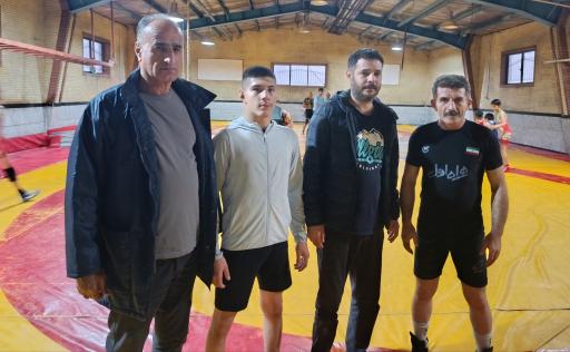 عکس سالن کشتی قهرمان سید محبت حسینی 