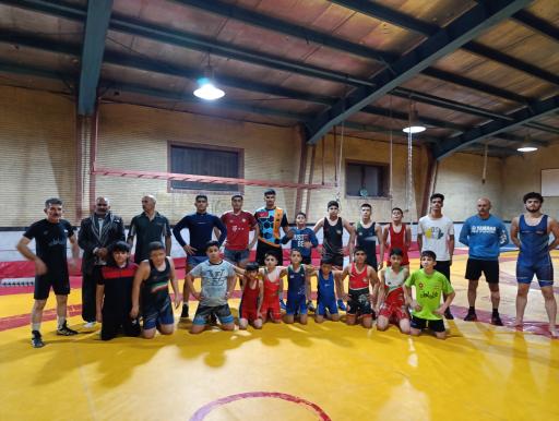 عکس سالن کشتی قهرمان سید محبت حسینی 