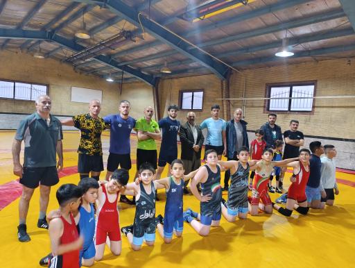 عکس سالن کشتی قهرمان سید محبت حسینی 