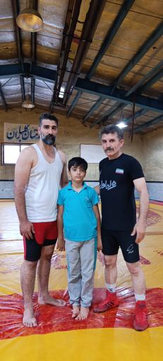 عکس سالن کشتی قهرمان سید محبت حسینی 