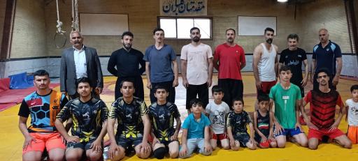 عکس سالن کشتی قهرمان سید محبت حسینی 