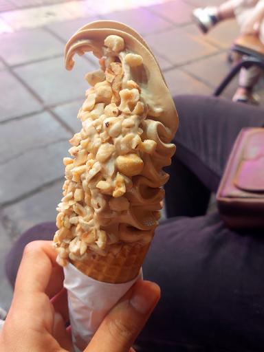 عکس بستنی قیفی سافت تایم