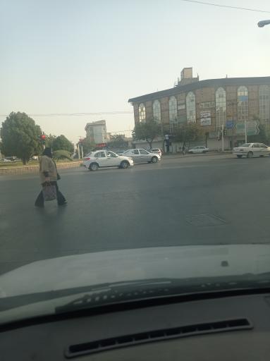 مطب دندانپزشکی دکتر مناری