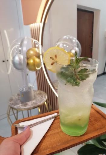 عکس کافه بازی رز