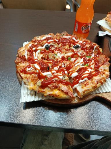 عکس پیتزا ساندویچ تندر وری