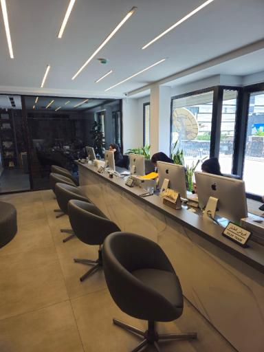 عکس آژانس هواپیمایی عالم گشت