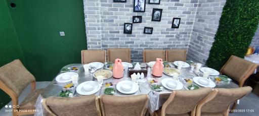 عکس پیتزا و ساندویچ ریحون