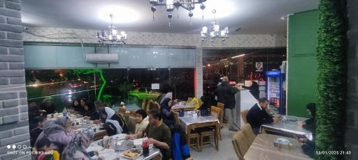 عکس پیتزا و ساندویچ ریحون