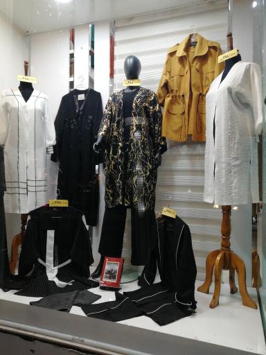 عکس فروشگاه لباس تیراژه ملایر