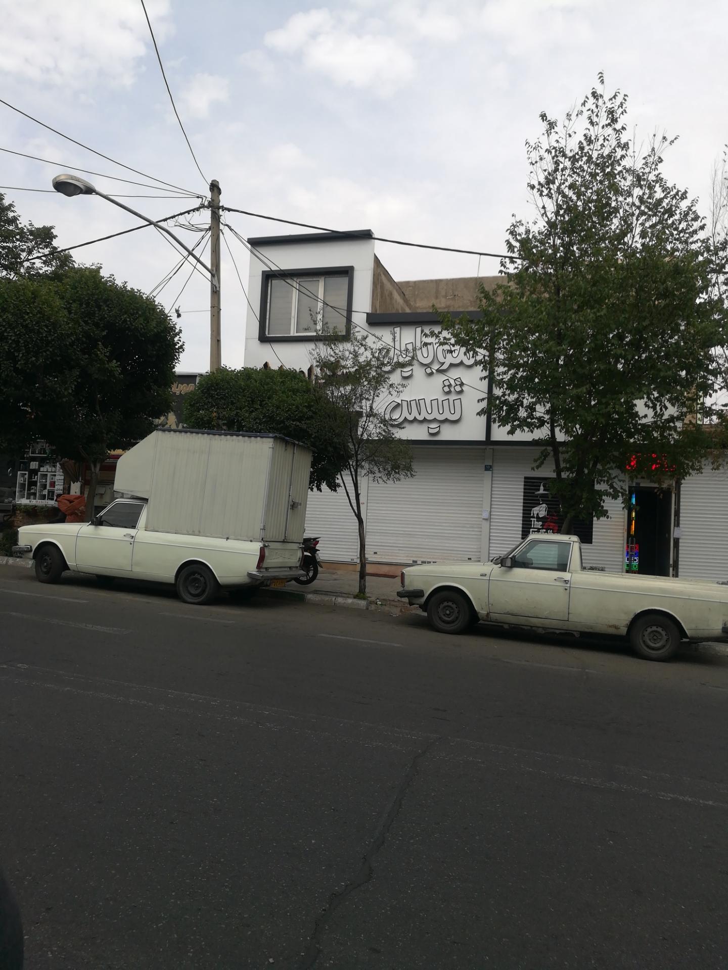 عکس موبایل تیتیس