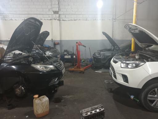 عکس مرکزتخصصی گیربکس اتومات صلح طلب