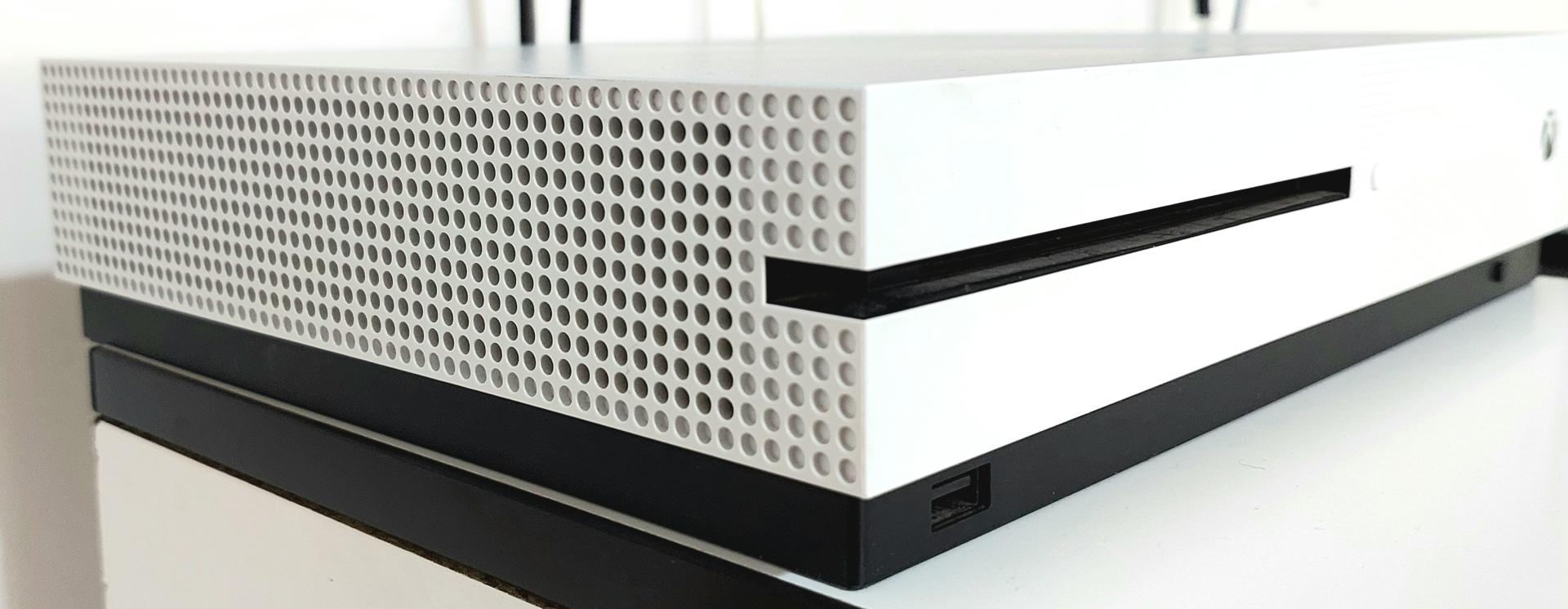 عکس دفتر مهندسی و کامپیوتر آریاسیستم