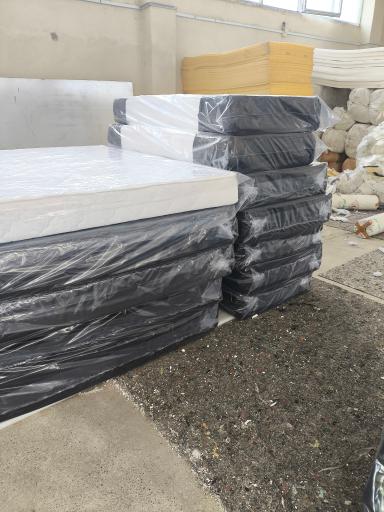 عکس کارگاه تشک رویال بهادر