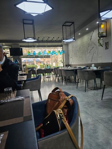 عکس رستوران فیروزه