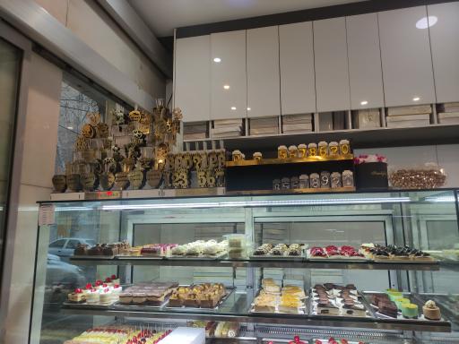 عکس شیرینی فروشی نخلک