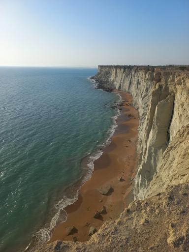 عکس ساحل بکر و زیبای بریس