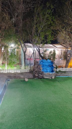 عکس کافه باغچه