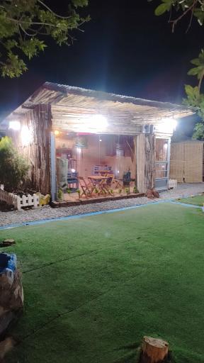 عکس کافه باغچه